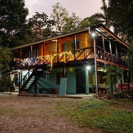 Hotel Casa Aldirica Cahuita Zewnętrze zdjęcie